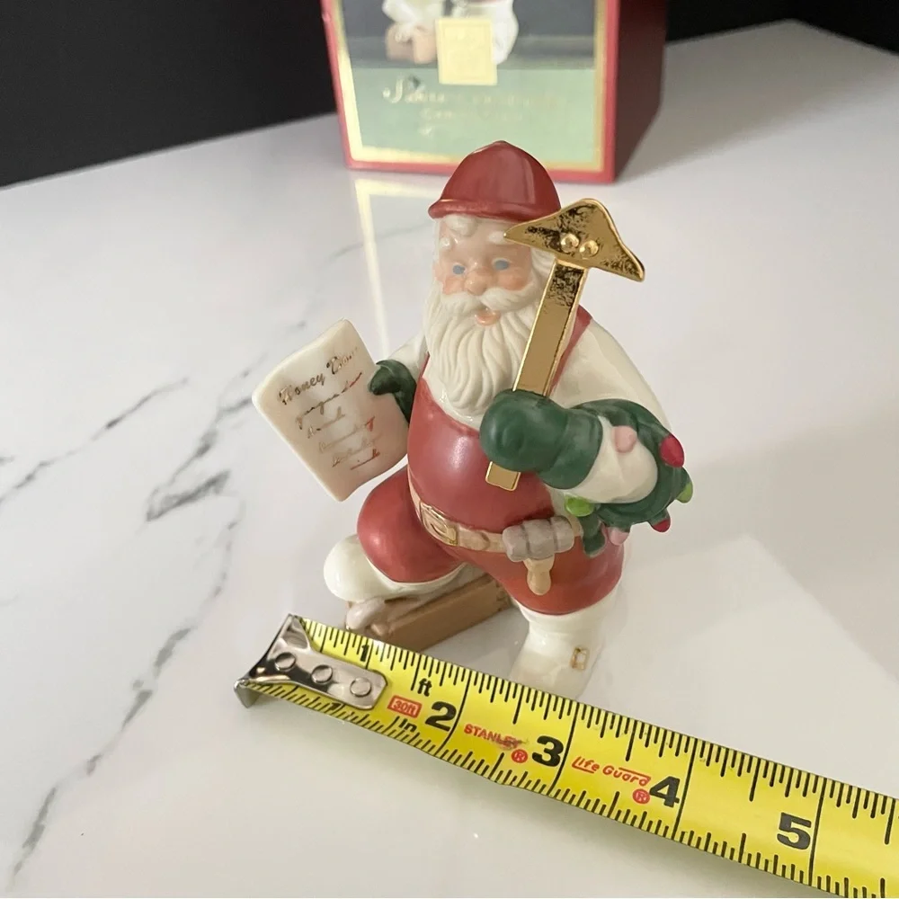 Lenox santa pastimes